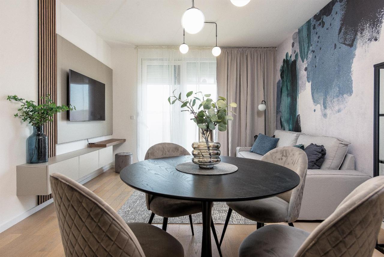 City Lux Apartment 2 - With Garage And Balcony Zadar Ngoại thất bức ảnh